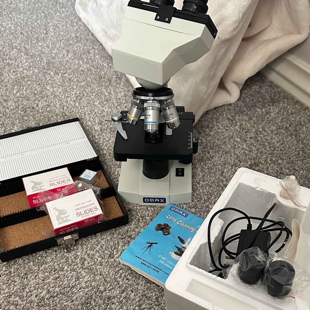 Kids Microscope Set - Black and White